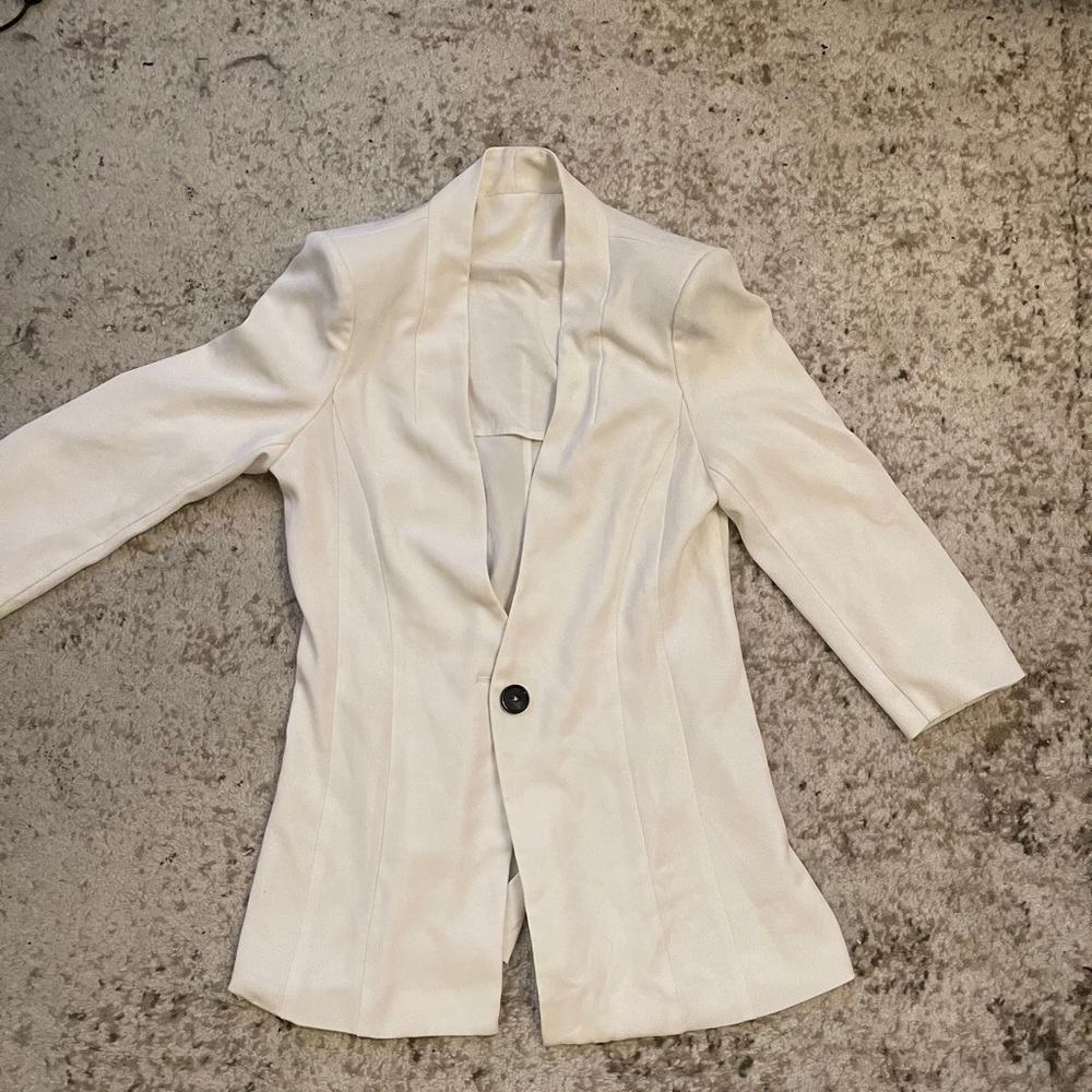 Women white blazer